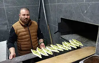 Depremde iş yeri yıkılan esnaf açtığı işletmeyle hayata tutundu