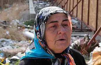 Depremde kızını, damadını ve torunlarını kaybeden yaşlı kadının acısı dinmiyor