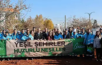Gaziantep Büyükşehir'in YEŞİLANTEP projesi ile şehir merkezi ağaçlanıyor