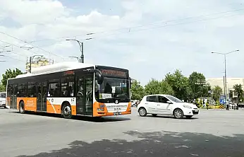 Gaziantep Büyükşehir, toplu ulaşım ağına öğrenciler için yeni bir hat ekledi