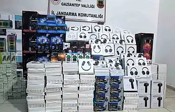 Gaziantep'te 1,5 milyon TL değerinde kaçak elektronik eşya ele geçirildi