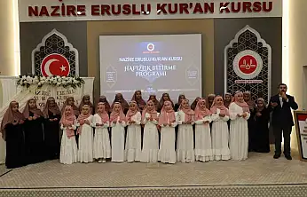 Gaziantep'te 16 öğrenci icazet merasiminde hafızlık belgelerini aldı