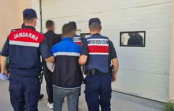 Gaziantep'te 3 düzensiz göçmen ve 3 organizatör yakalandı