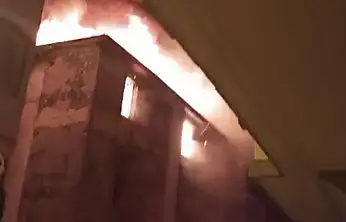 Gaziantep'te 4 katlı bina alevlere teslim oldu