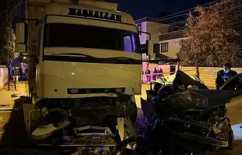 Gaziantep'te feci kaza: 2 genç hayatını kaybetti