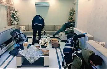 Gaziantep'te nitelikli dolandırıcılık operasyonu: 25 adet ruhsatsız silah ele geçirildi