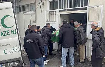 Gaziantep'te otomobil tıra arkadan çarptı: 3 kardeş hayatını kaybetti