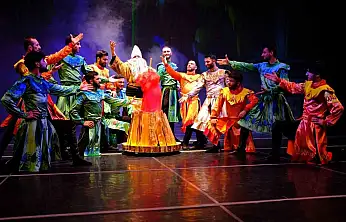 Gaziantep'te spor, sanat, bilim ve kardeşlik aynı sahnede buluşuyor