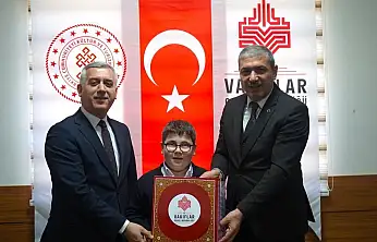 Gaziantep Vakıflar Bölge Müdürlüğünden görme engelli hafızlara anlamlı destek
