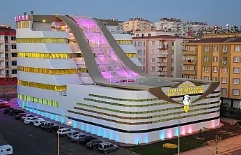 Hanımlardan, Özgecan Kültür Merkezi'ne yoğun ilgi