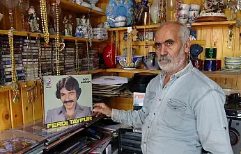 İnsanlar nostaljik müziğe yönelince plak satışları arttı