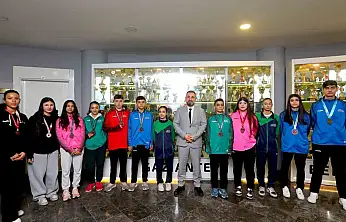Mavi-beyazlı sporculardan ilk 40 günde 71 yeni madalya