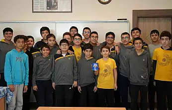 Öğrencilerden Gazze'ye anlamlı destek: Harçlıklarını bağışladılar