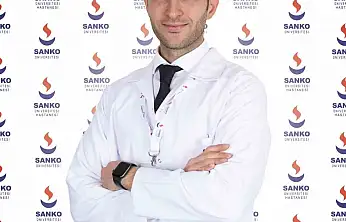 Opr. Dr. Tüfekçi 'Erkekler iyi huylu prostat büyümesiyle yaş ilerledikçe sık karşılaşır'