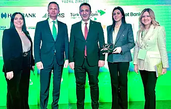 RE&UP, tekstil sektöründeki döngüsel ekonomi modeliyle Sürdürülebilirlik Liderleri Ödülü'nün sahibi oldu