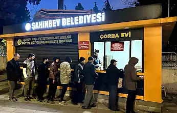 Şahinbey Belediyesi'nden vatandaşın içini ısıtan ikram