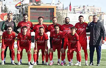 Şehitkamil Belediyespor, zirve yarışını sürdürüyor