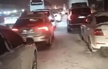 TAG Otoyolu Gaziantep kesiminde kar esareti: Çok sayıda araç mahsur kaldı