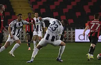 Trendyol Süper Lig: Gaziantep FK: 2 - Kasımpaşa: 1 (İlk yarı)