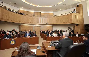 Yeni yılın ilk meclis toplantısı yapıldı