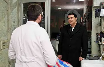 Yılmaz, tarihi mahallelerde esnaf ve vatandaşlarla buluştu