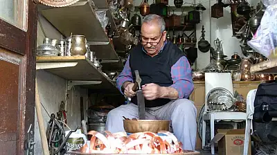 Bakır bileklikler yeniden moda oldu