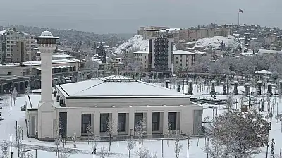 Gaziantep güne beyaz örtü ile uyandı