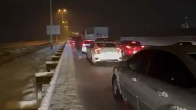 Gaziantep-Kahramanmaraş karayolunda kar esareti