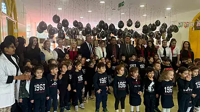 Gaziantep Kolej Vakfı Anaokulu'nda 'Ata'm' sergisi büyük ilgi gördü