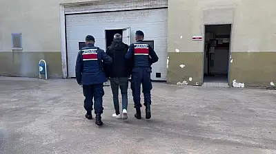 Gaziantep'te aranan 5 şahsı jandarma yakaladı