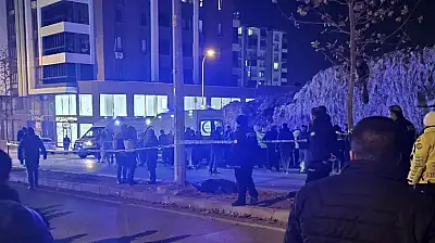 Gaziantep'te feci kaza: Otomobilin çarptığı anne öldü, kızı ağır yaralandı