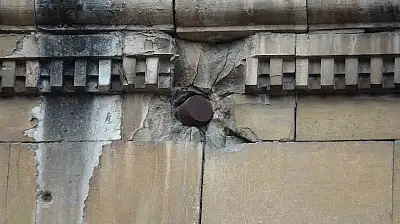 Gaziantep'te Fransız zulmünün 104 yıllık izi: Sivil halka atılan top mermisi hala duvarda duruyor