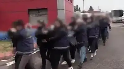 Gaziantep'te fuhuş operasyonunda 14 şahıs tutuklandı, duvardaki yazılar şoke etti