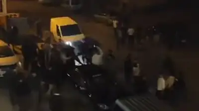 Gaziantep'te kan donduran görüntüler: Aracıyla kavga edenleri ezdi