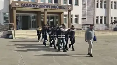 Gaziantep'te mesaj salonunu silahla tehdit edenlere operasyon: 3 şahıs tutuklandı