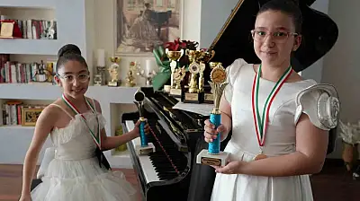 Gaziantep'te minik piyanistler dünya şampiyonu oldu