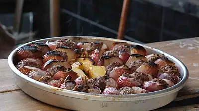 Gazianteplilerin doğal antibiyotiği soğan kebabı