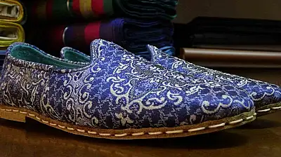 Kutnu kumaşından yapılan ürünler büyük ilgi görüyor