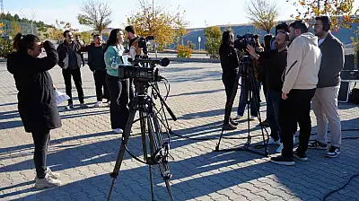 Mobil Basın Evi Gaziantep'te öğrencilerle buluştu
