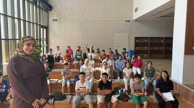 Şahinbey Belediyesi'nden gençlere ücretsiz İngilizce eğitimi