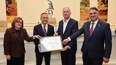 Türk Patent ve Marka Kurumu'ndan Hasan Altun'a teşekkür belgesi