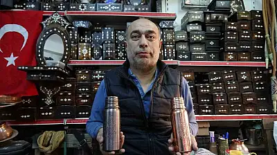 Yeni model bakır su mataraları büyük rağbet görüyor