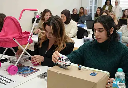 GİBTÜ öğrencilerinden görme engelli annelere özel proje