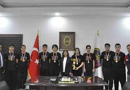 Satrançta Gaziantep'in hamle Şampiyonu GKV Özel Liseleri