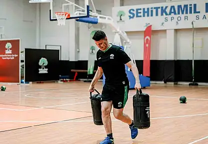 Şehitkamil Belediyesi'nden gençlere büyük destek
