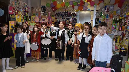 Miniklerin 'Hoş Geldin Ramazan' etkinliği göz doldurdu