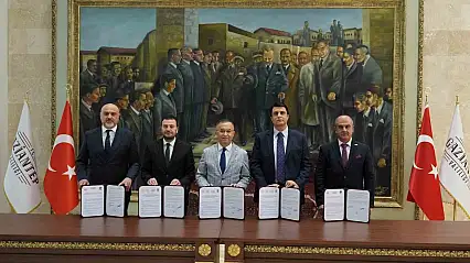 Yılmaz'dan öğrencilere 3 ayrı destek