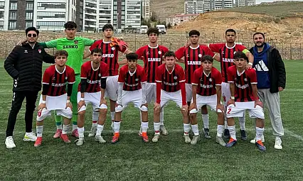 Adil Sani Konukoğlu Spor Lisesi öğrencileri Türkiye finallerinde