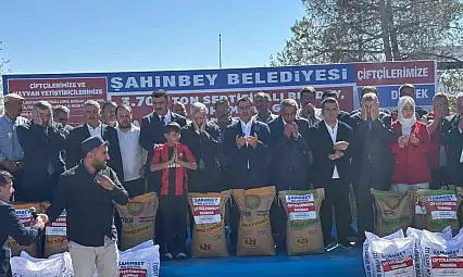 Çiftçilere bin 700 ton tohum ve 2 bin ton gübre desteği