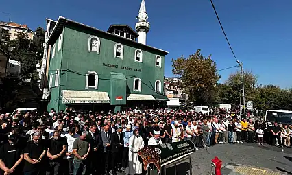 Eyüpsultan'da boğazı kesilerek öldürülen Ayşenur Halil, son yolculuğuna uğurlandı